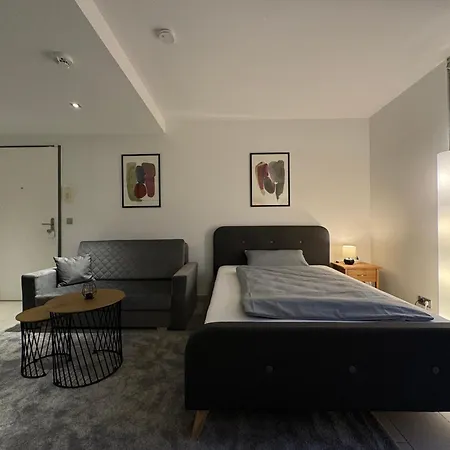 Wohnen Auf Zeit - Schwarzwaldblick By Rabe, Gym, Parkplatz, Smart-tv, Netflix Apartment Karlsruhe